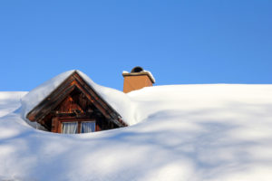 Roof, roof contractor, snow, snow removal, removing snow from your roof, remove snow from your roof
